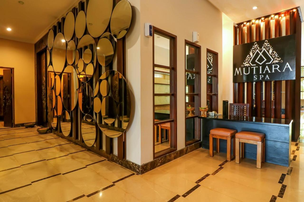 Capital O 2114 Grand Jimbaran Boutique Hotel Dış mekan fotoğraf
