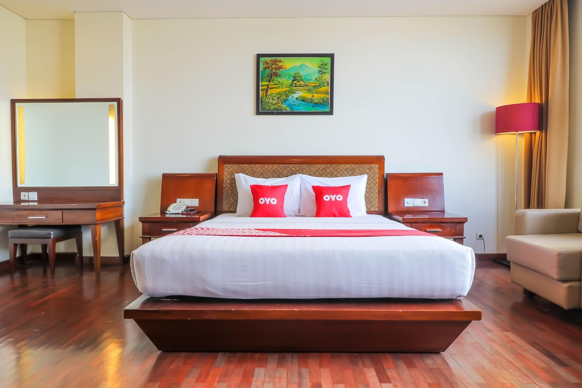 Capital O 2114 Grand Jimbaran Boutique Hotel Dış mekan fotoğraf