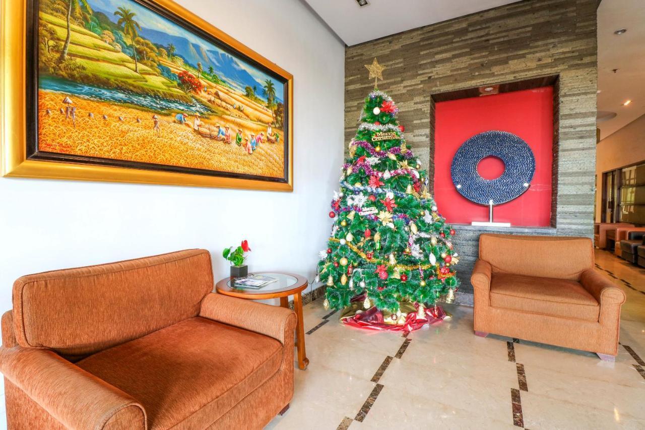 Capital O 2114 Grand Jimbaran Boutique Hotel Dış mekan fotoğraf